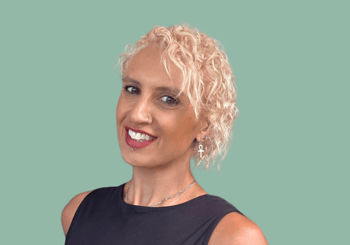 Sarah Refaat, Emu Money Broker